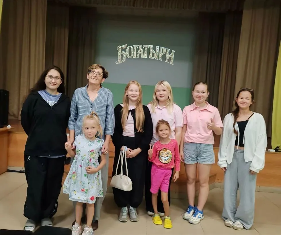 В Чепошском сельском Доме культуры состоялось мероприятие, посвященное Дню российского ...