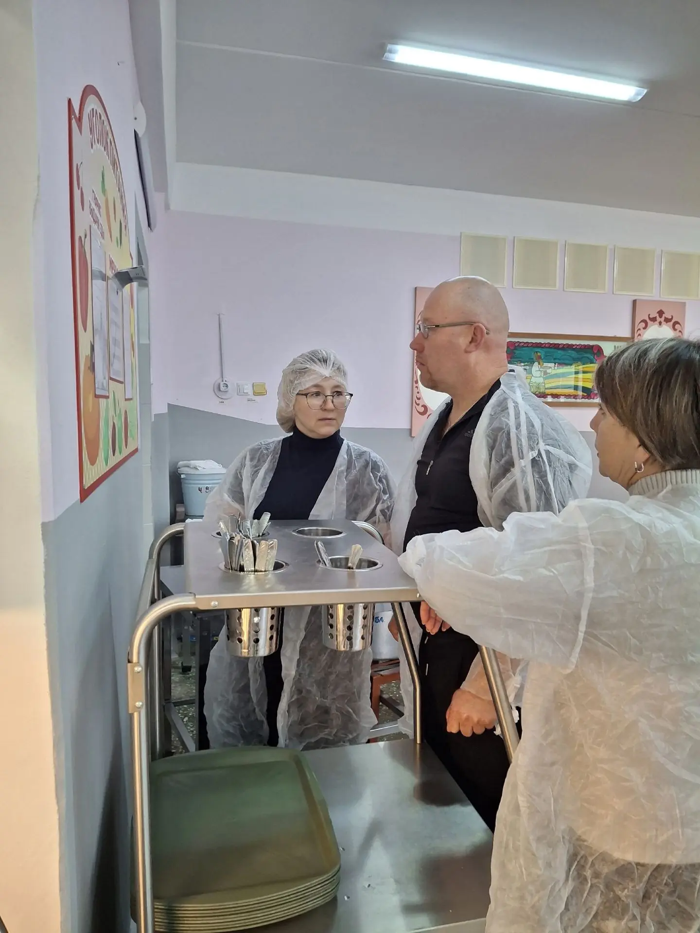 🍽️ «Родительский контроль» снова в столовой!