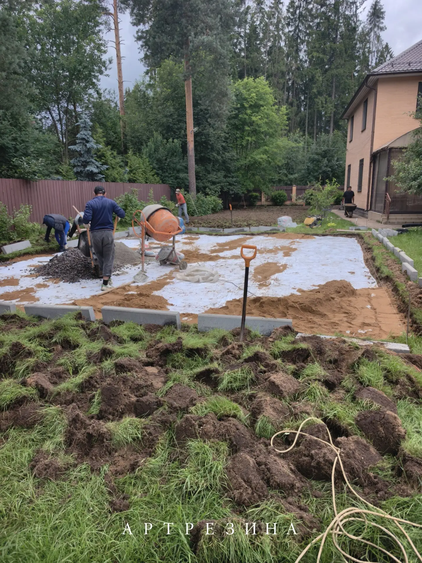 🏡 Площадка на территории частного дома