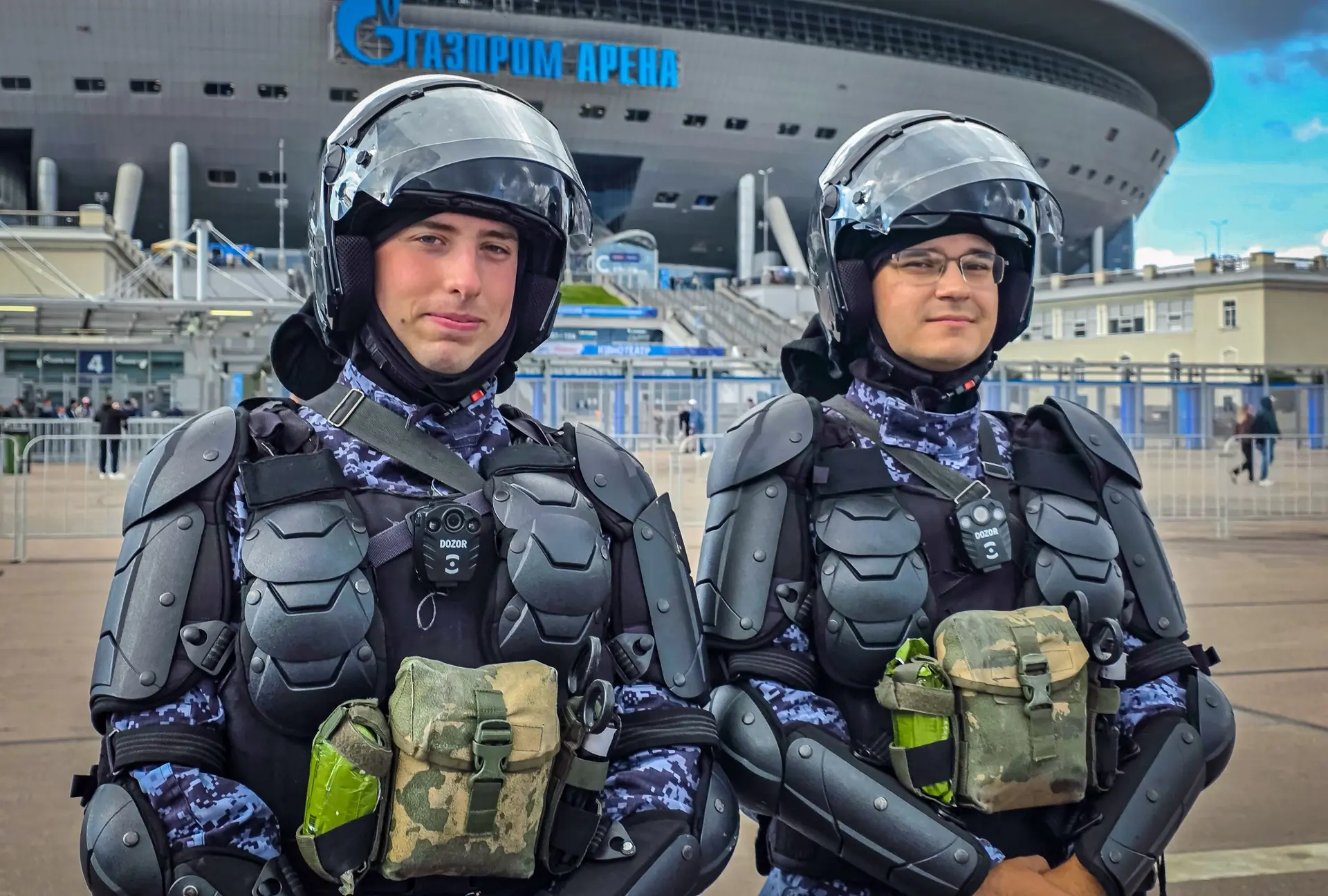 ⚽️ Сегодня на петербургском стадионе «Газпром Арена» безопасность тысяч футбольных боле...