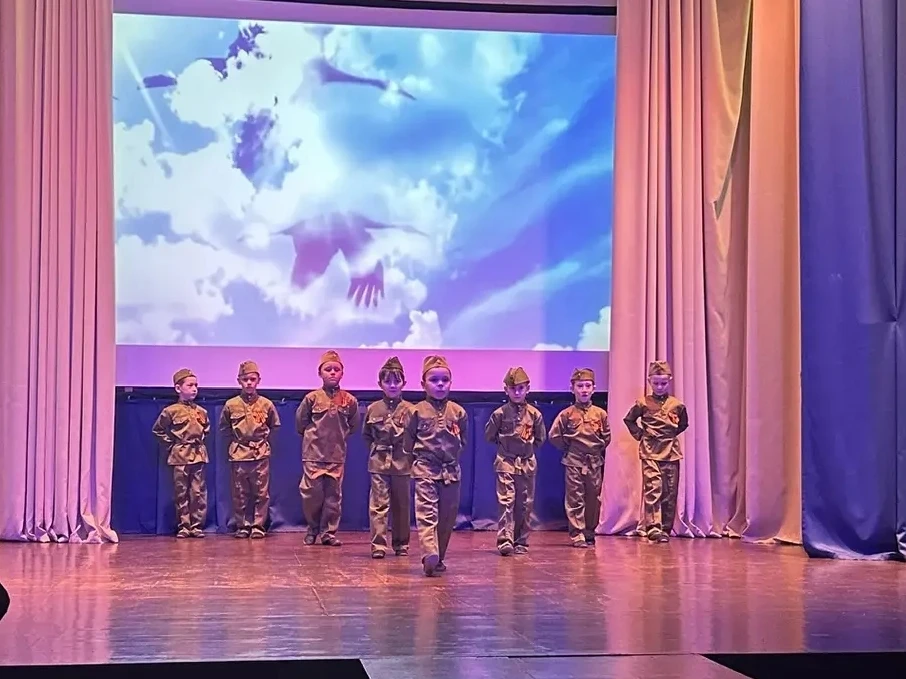 Сегодня воспитанники подготовительной группы приняли участие в отборочном туре окружного фестиваля "