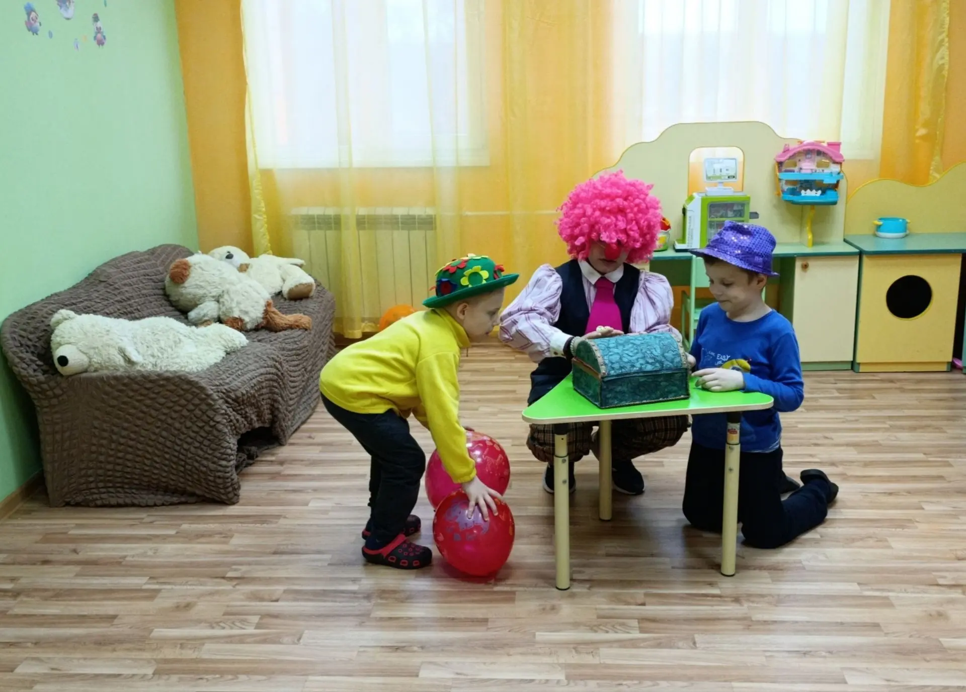 💫Первоапрельские чудеса ⁣ 🏡😉1 апреля, в День смеха, Гагаринский социально-реабилитационный центр для