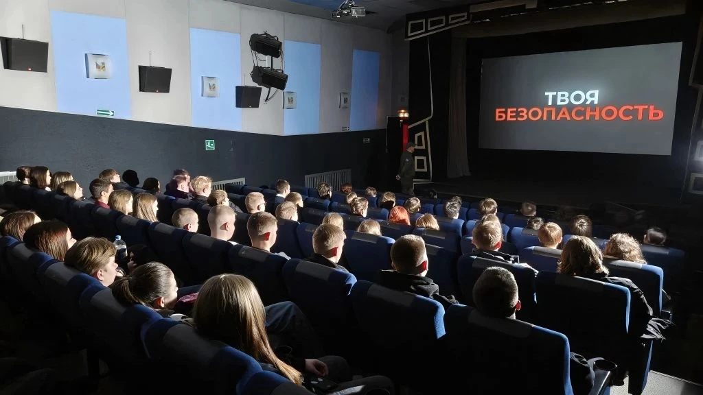 ✨Премьерный показ военного фильма "Ангелы Ладоги" ✨  27 апреля в рамках проекта Пушкинская карта для