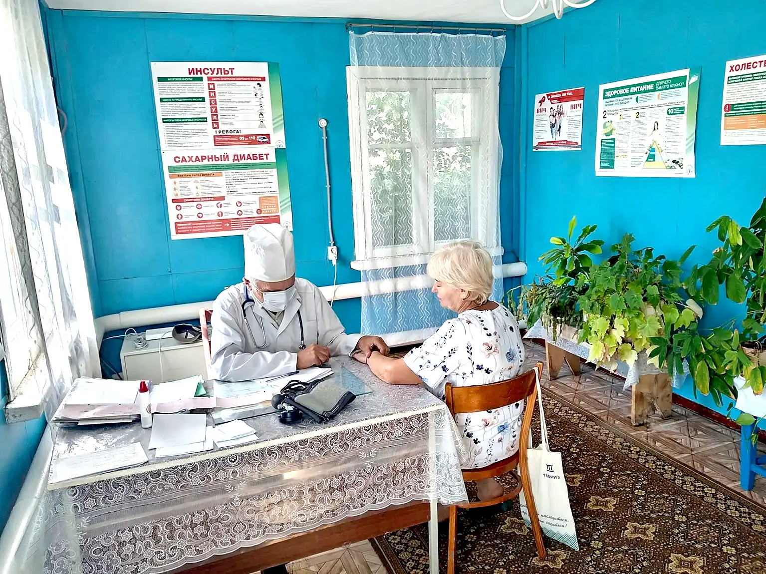 Жителям отдалённых населённых пунктов не всегда удобно добираться до районного центра д...