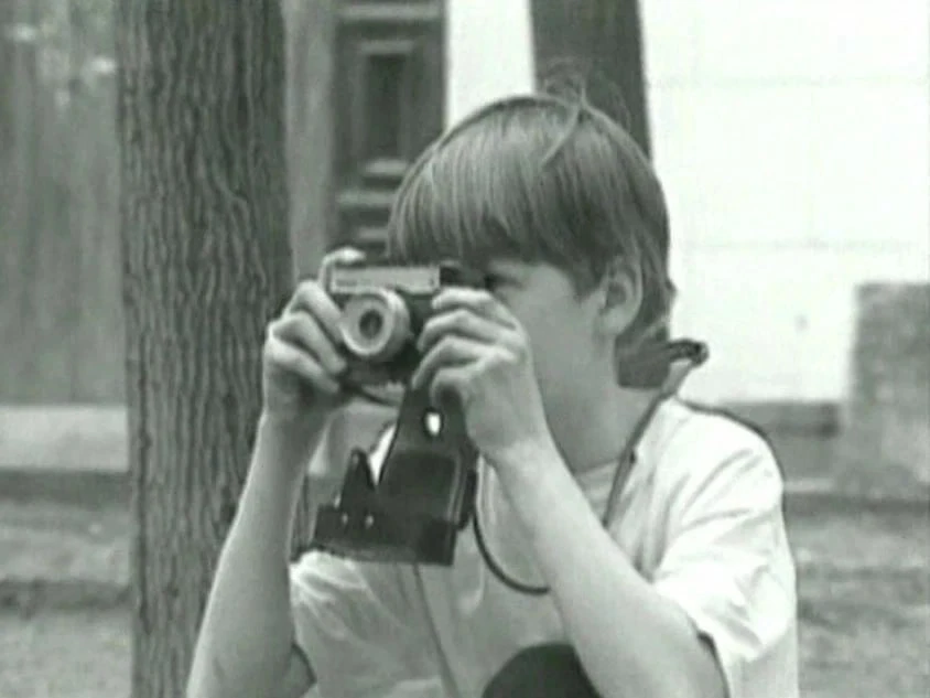 В 1970 году начинается выпуск фотоаппарата Смена-8М, главного инструмента начинающих фо...