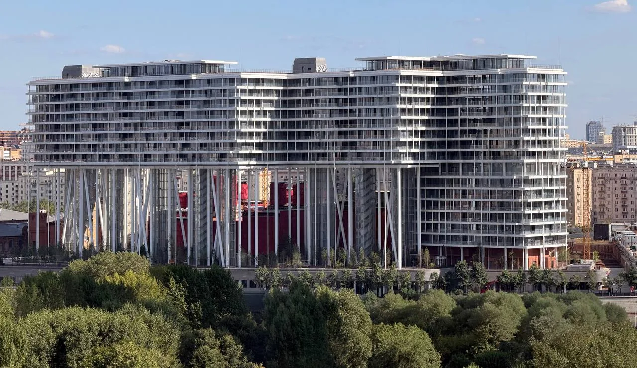 🏙 На набережной Тараса Шевченко завершено строительство первого этапа жилого комплекса