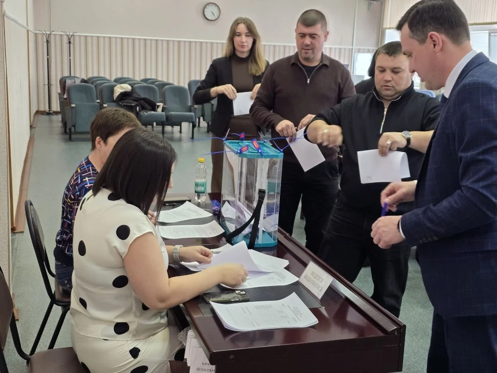 Сегодня в Тымовском прошло первое организационное заседание  Тымовской территориальной избирательной
