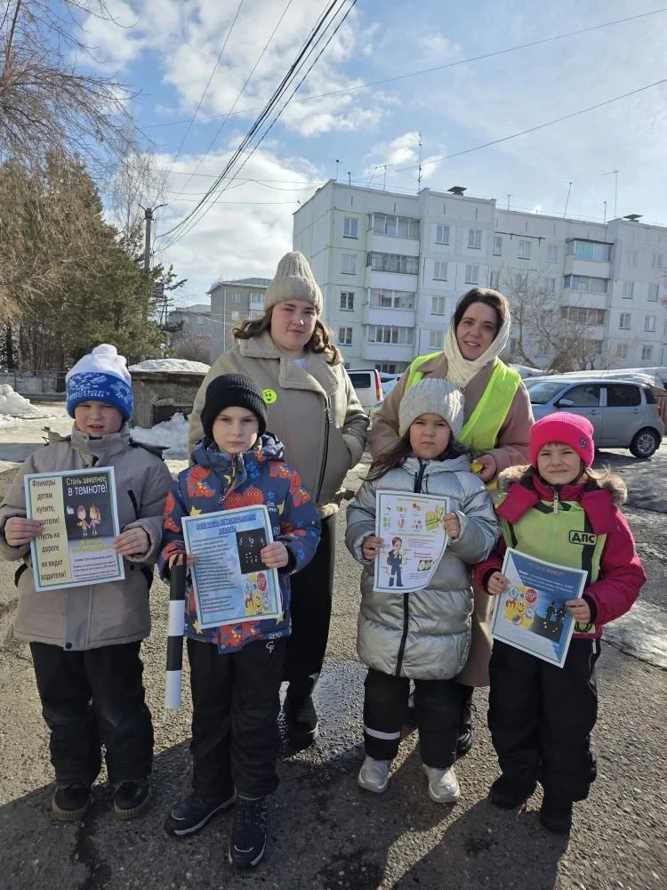 💥Сегодня воспитанники 12 детского сада и «родительский патруль» провели акцию «Засвети...