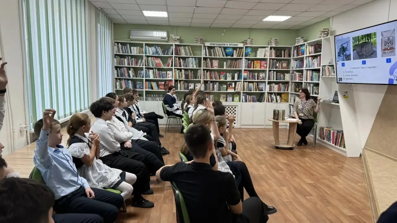 🐯На этой неделе ребята из 6 «Д» посетили центральную детскую библиотеку, где для них прошла увлекате