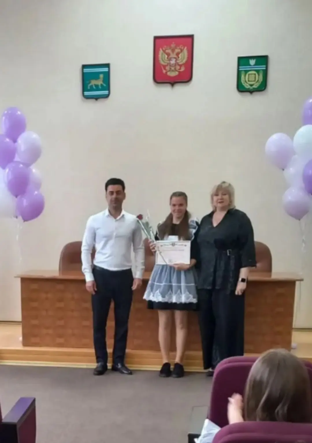 🥳 Наши выпускники — гордость района! 🌟
