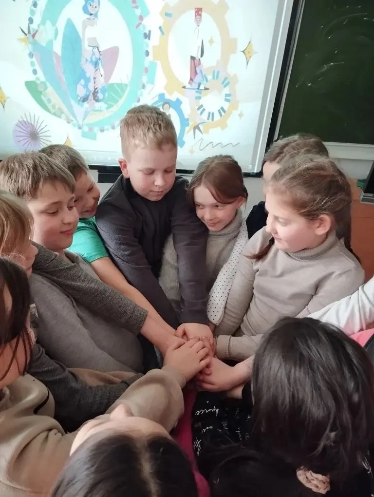 Разговор о важном: «Что значит работать в команде?» 🤝🧠