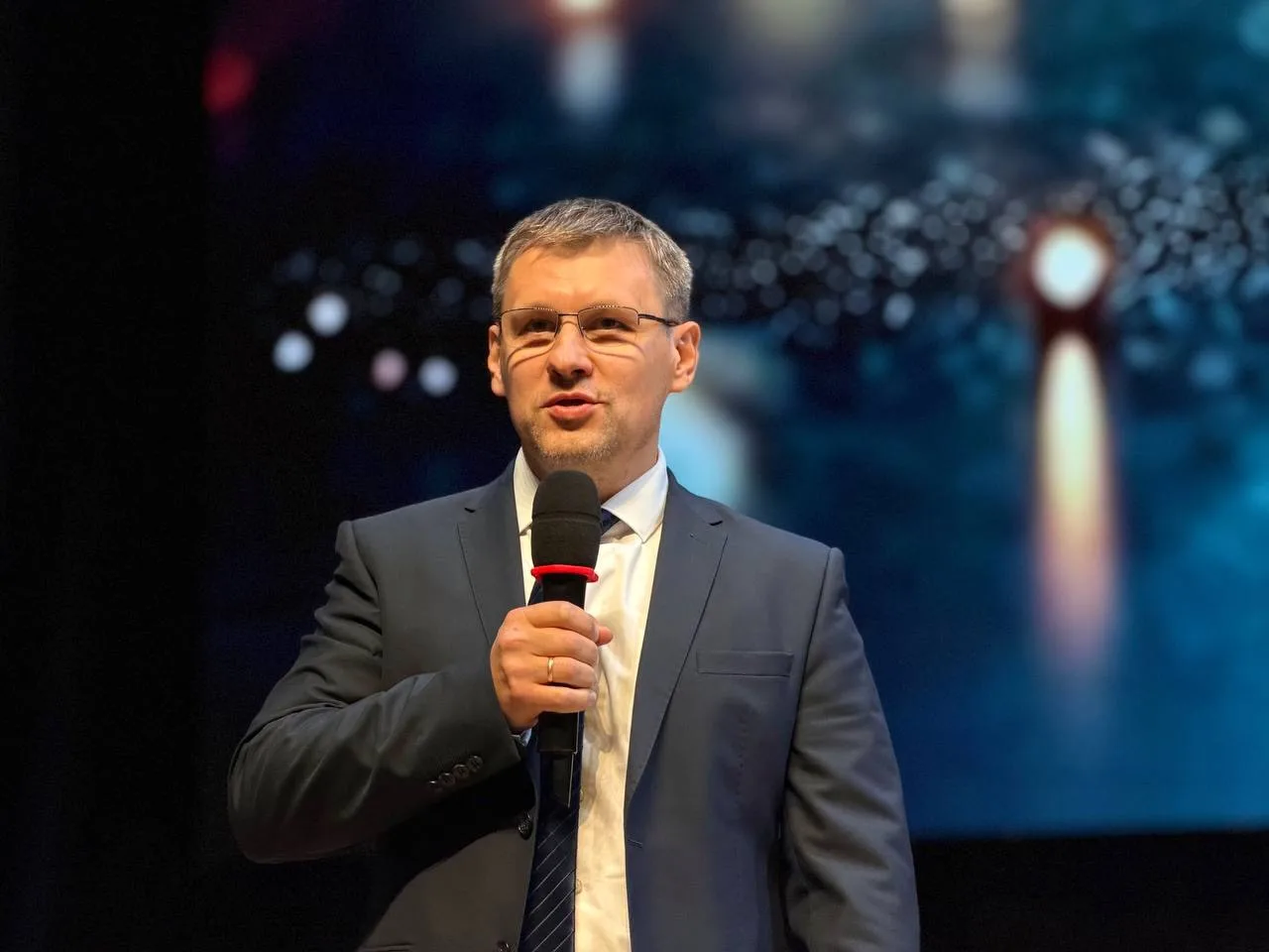Наш праздник подходит к концу, но это только начало студенческой жизни.