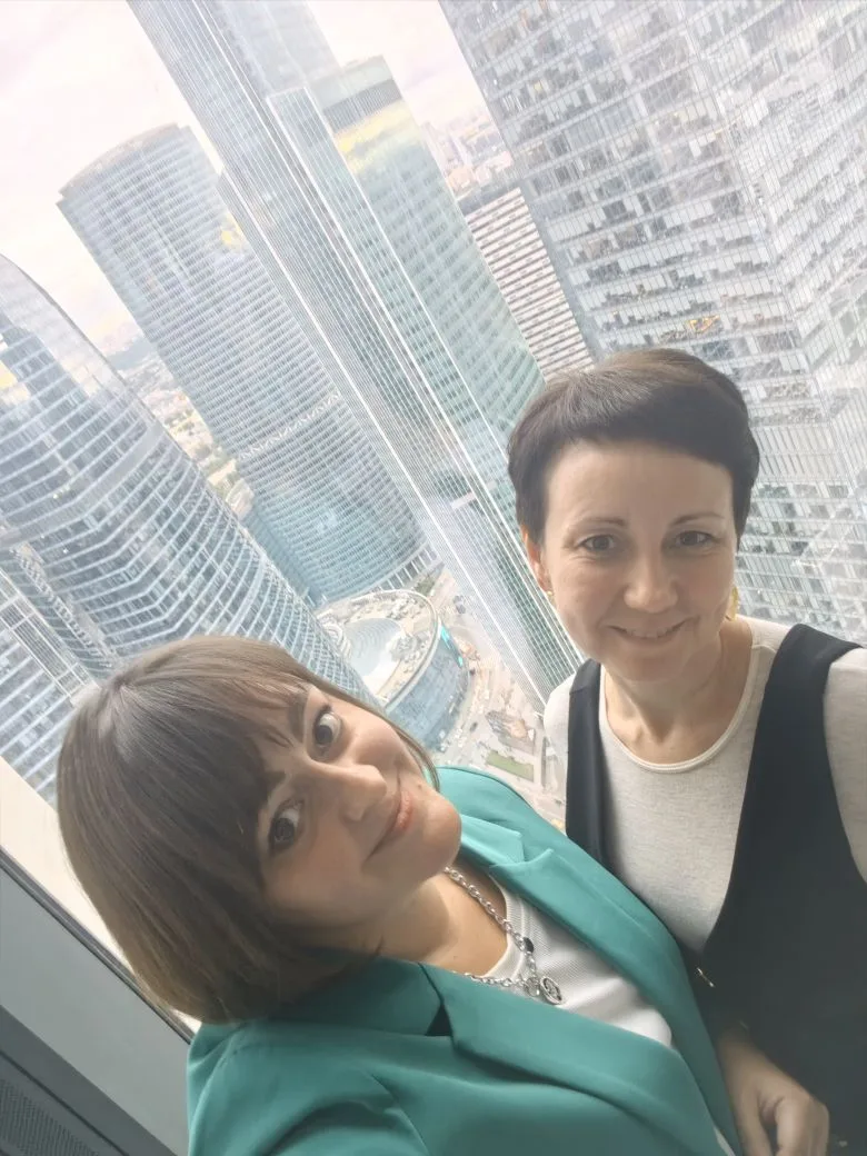 Вчера с коллегой были на бизнес-мероприятии в башне «Нева» в Москва-Сити, на 49 этаже. ...
