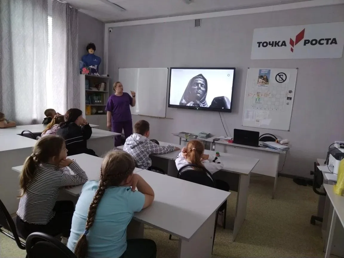 Сегодня четвёртый день нашего пришкольного лагеря "Орлята России" прошел под девизом «О...