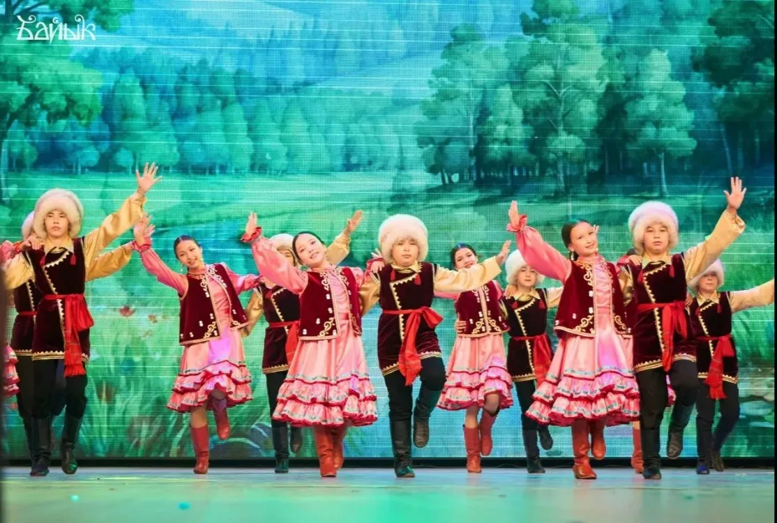 💃🕺Иртәгә, 30 августа, БСТ каналында балалар араһында үткән “Байыҡ” телевизион бәйгеһе...