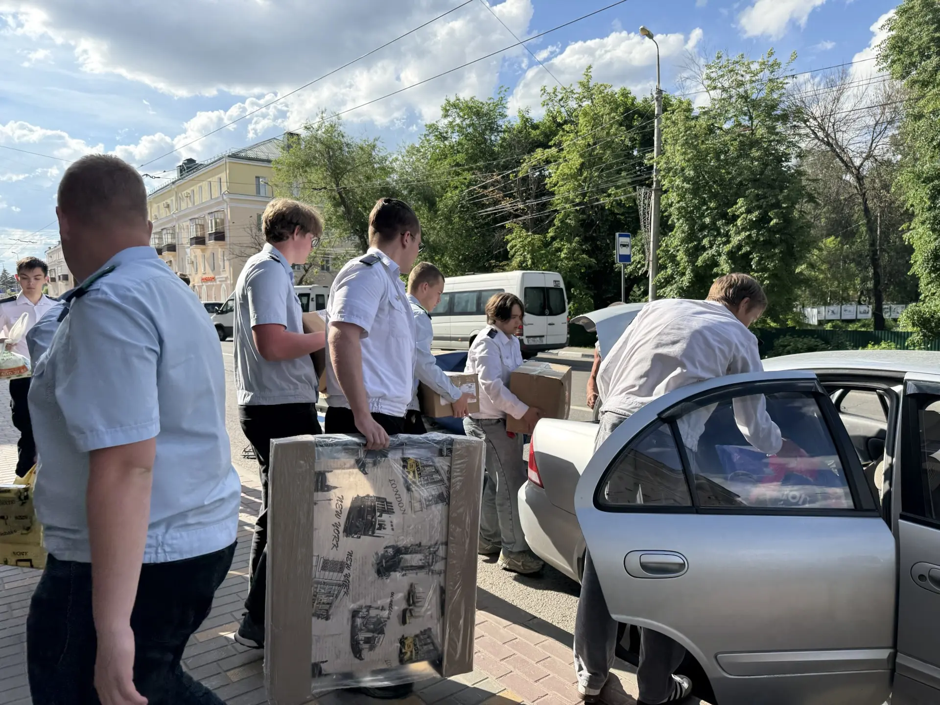 В рамках патриотического воспитания, поддержки Отечества в непростое время и помощи военнослужащим, 