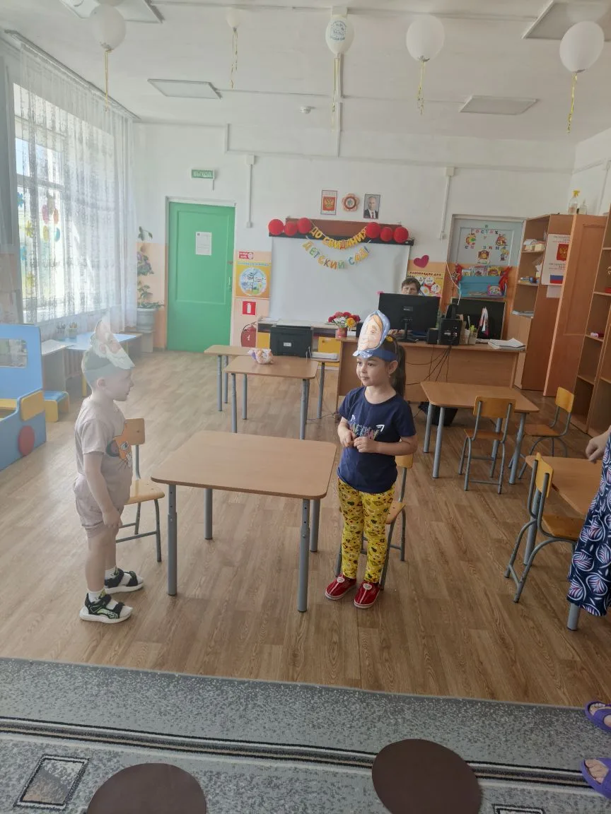 Сказка к нам приходит)!