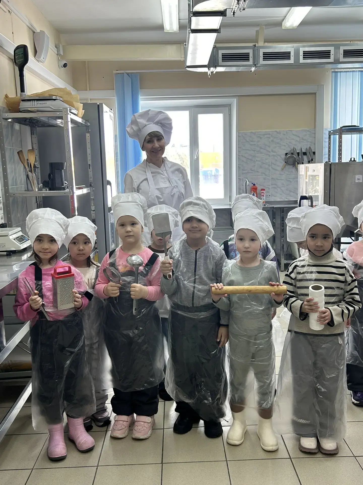К нам в гости — будущие повара! 👨‍🍳  Недавно наш колледж принимал особенных гостей — воспитанников д