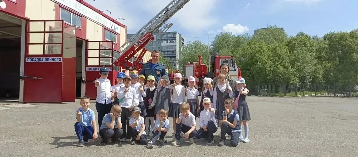 🚒 Экскурсия в пожарно-спасательную часть №5!