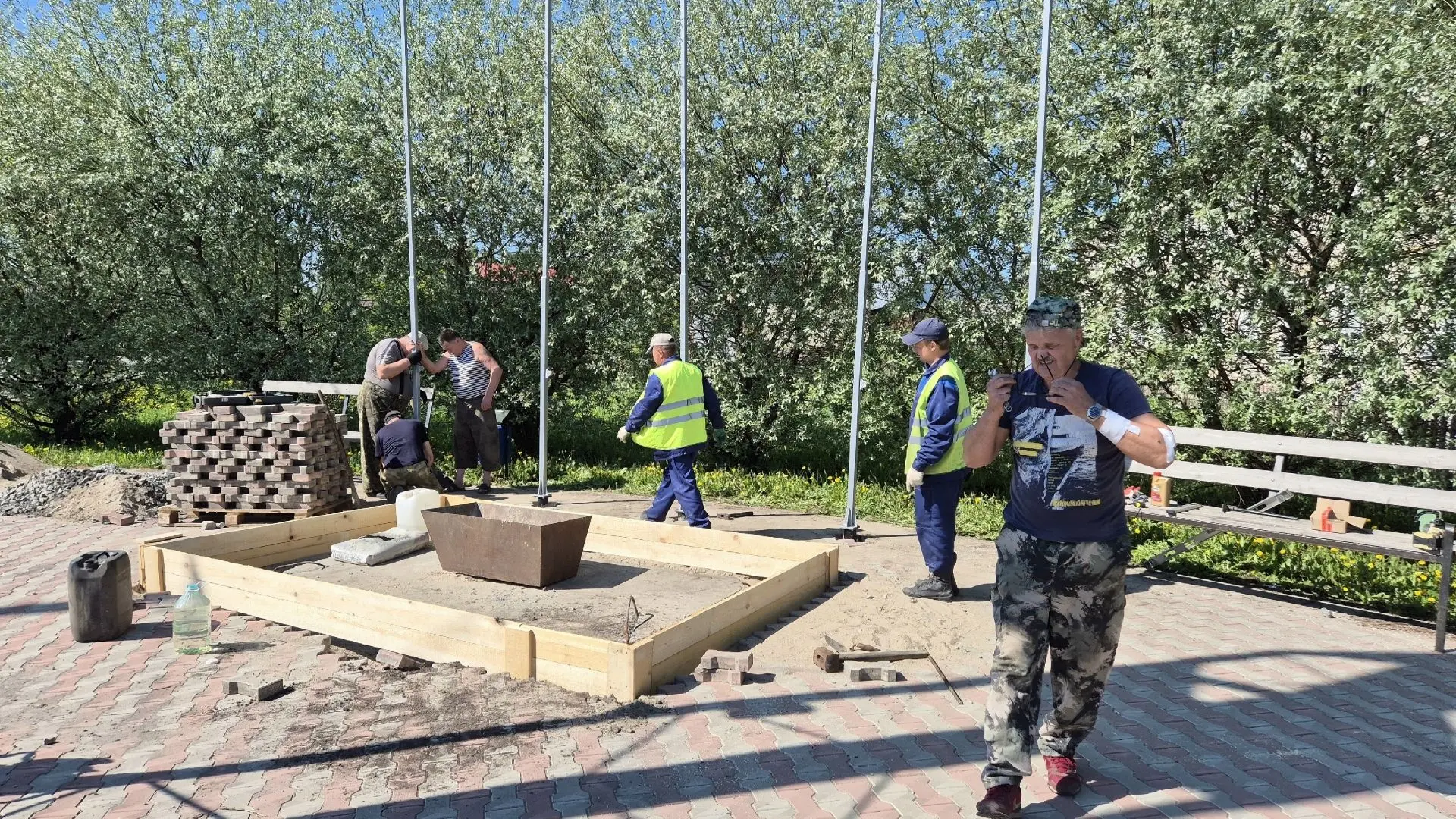 В Болотном строят памятник военно-морскому флоту
