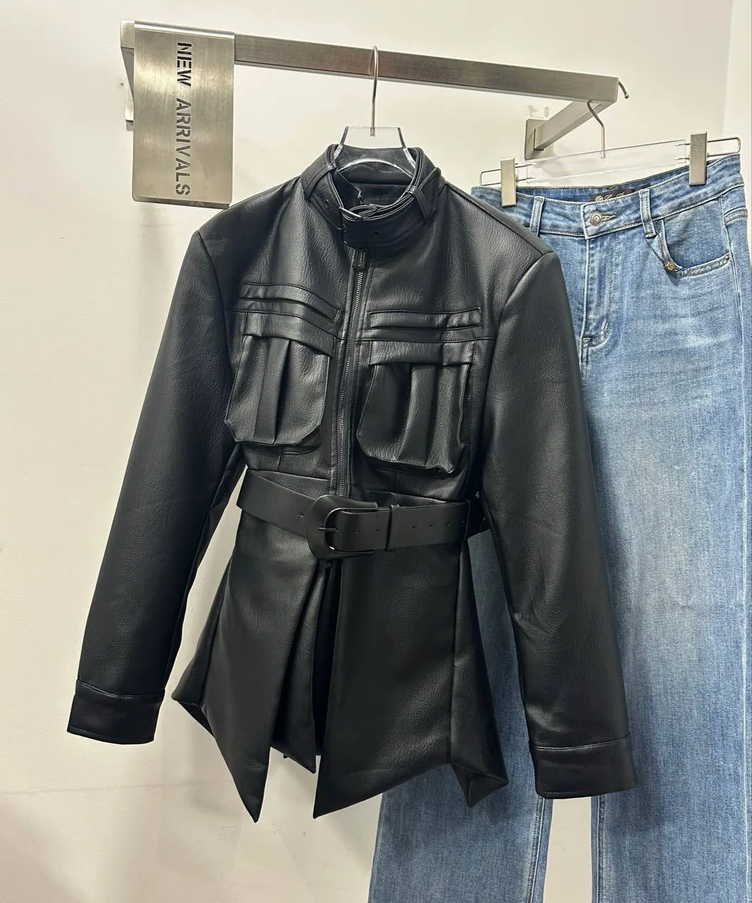 КОЖАНКА ALEXANDER MCQUEEN