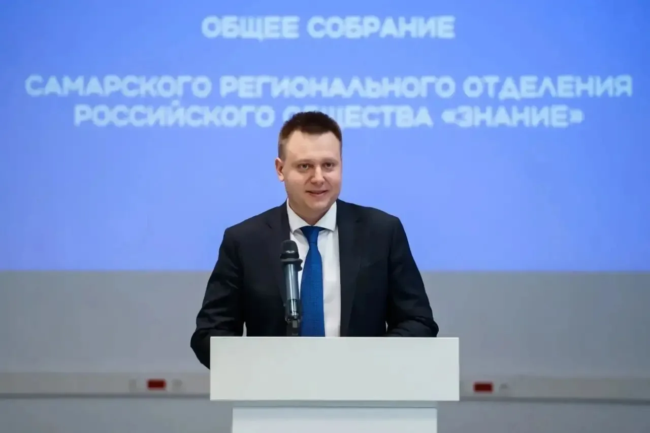 Марк Шлеенков назначен помощником губернатора по кадровому обеспечению экономики с 7 ок...