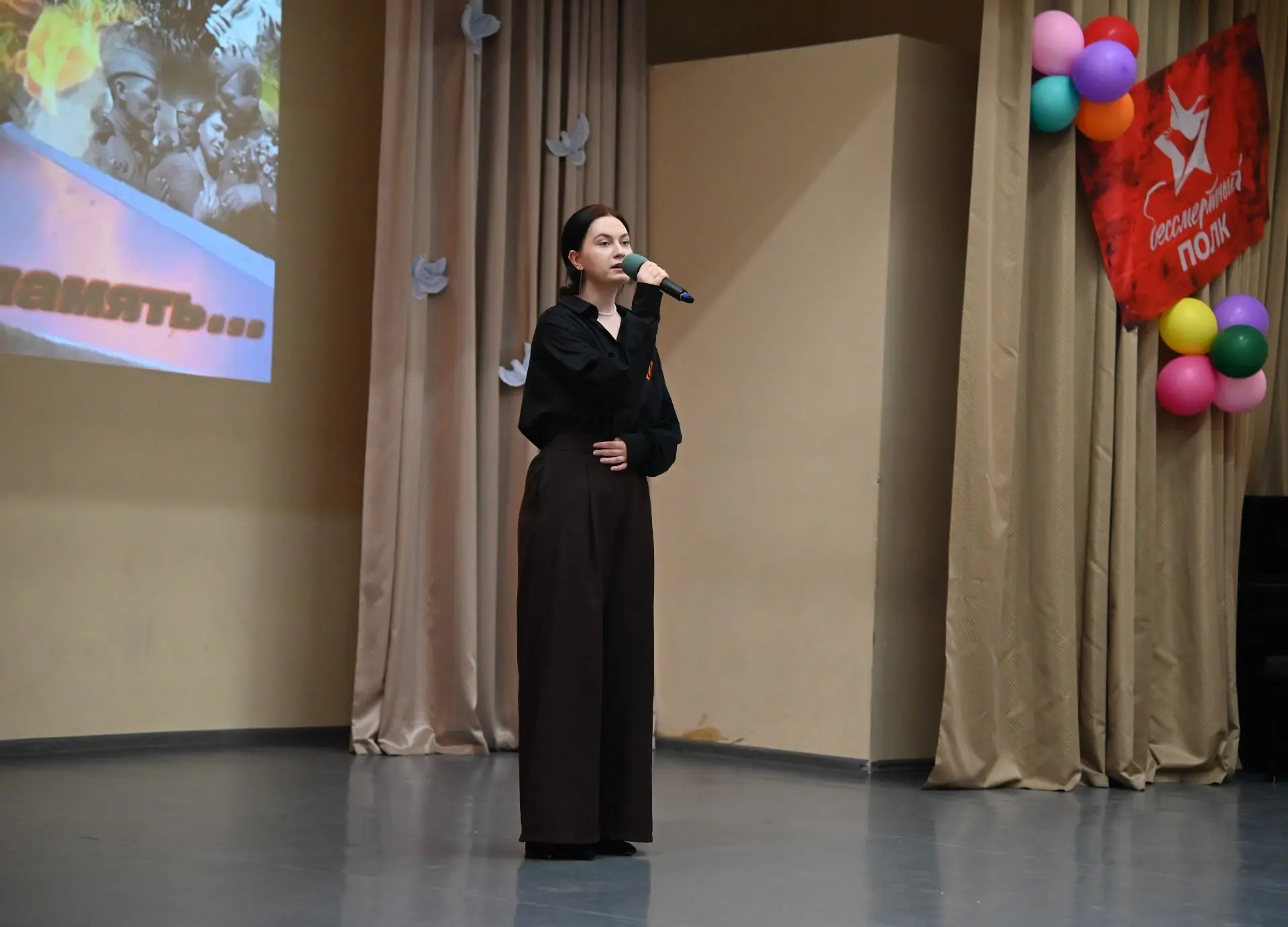 От первых залпов до победного мая  🎉 Праздничные мероприятия, посвящённые Дню Победы, продолжаются в