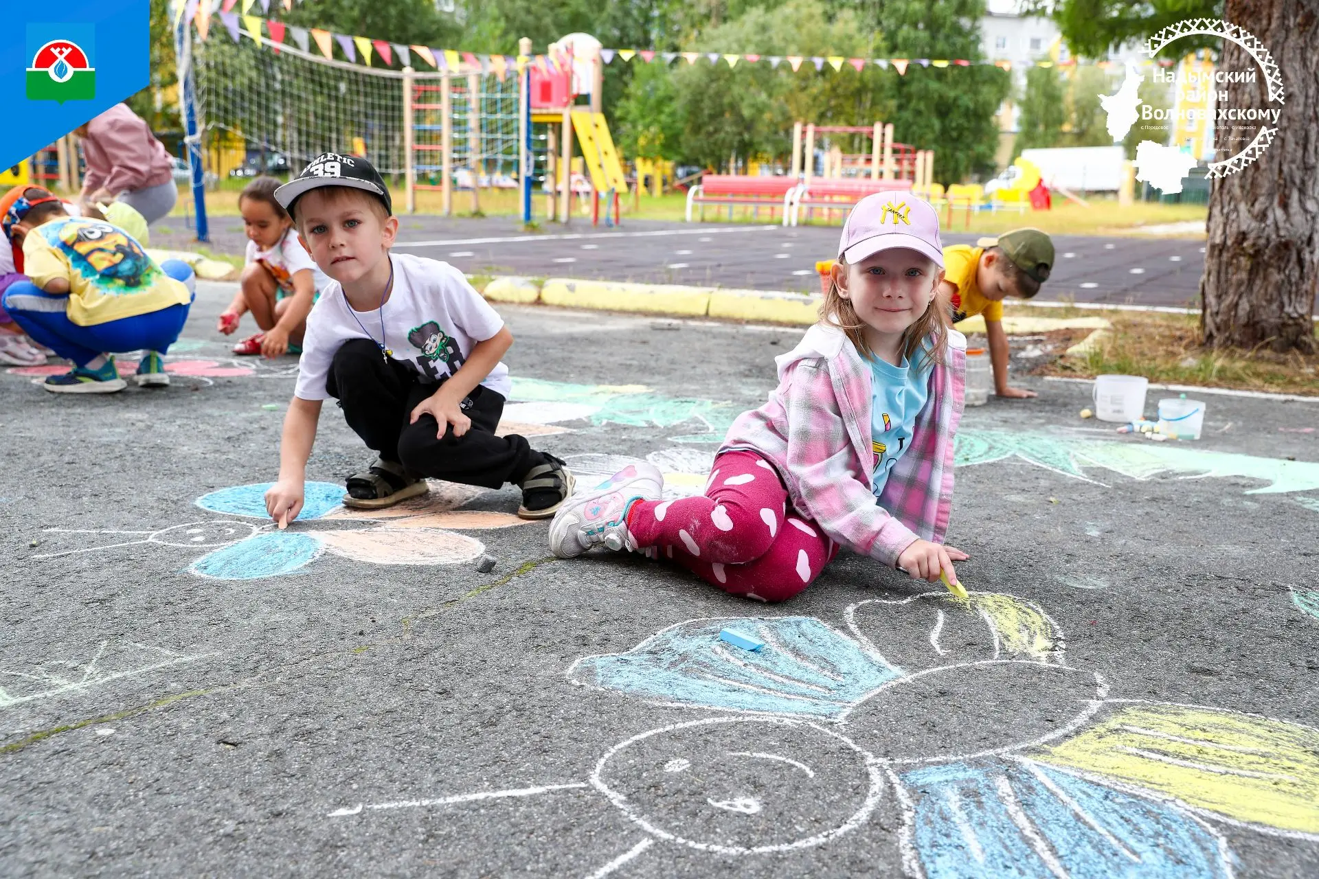 📍Дети Волновахи и Надыма стали участниками творческой акции

Воспитанники детских садов «Журавленок