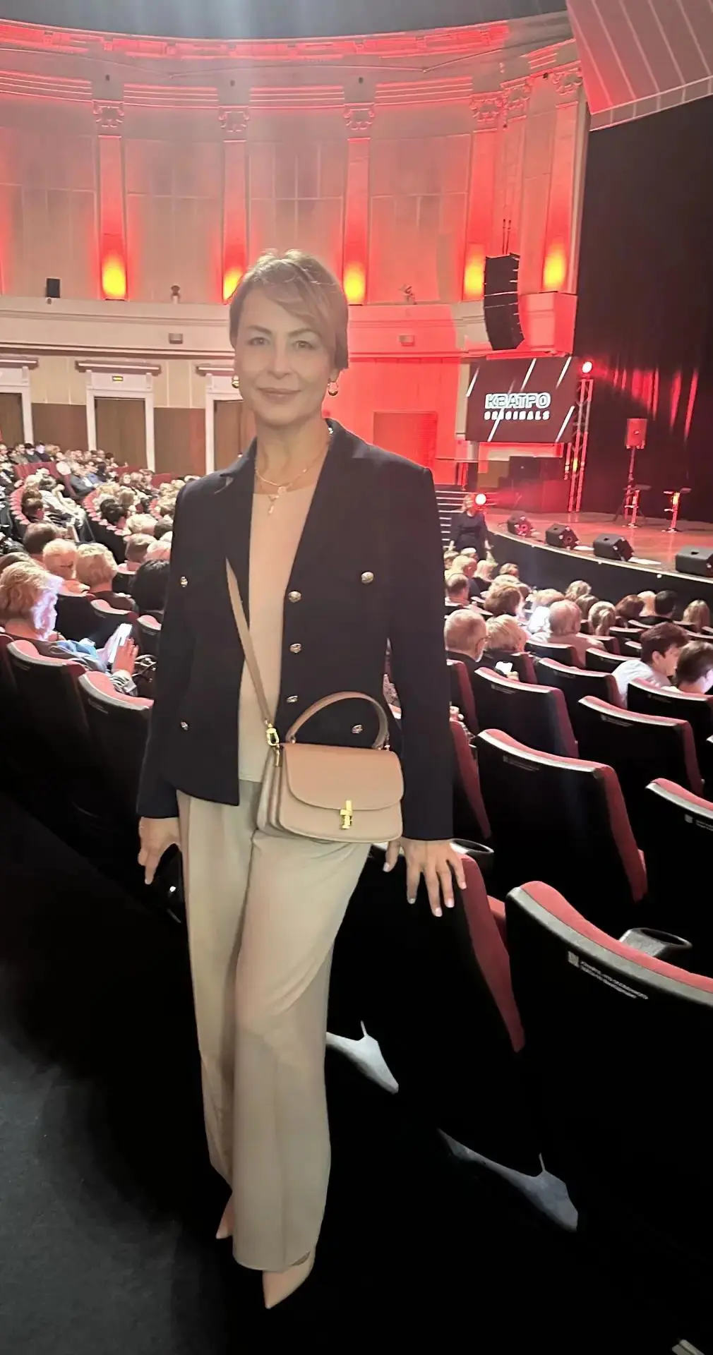 ❤ Делюсь с вами видео с волшебного концерта вокальной группы «Кватро Originals». Своей ...