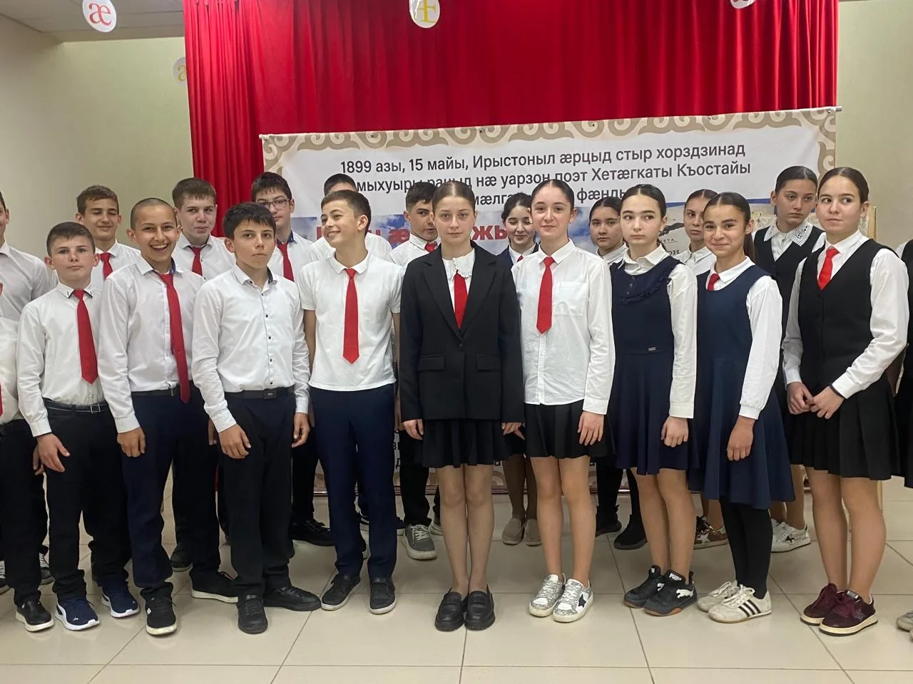 🇷🇺КЛУБ ЮНЫХ ДИПЛОМАТОВ — НА СТРАЖЕ РОДНОГО ЯЗЫКА!🗣️✨