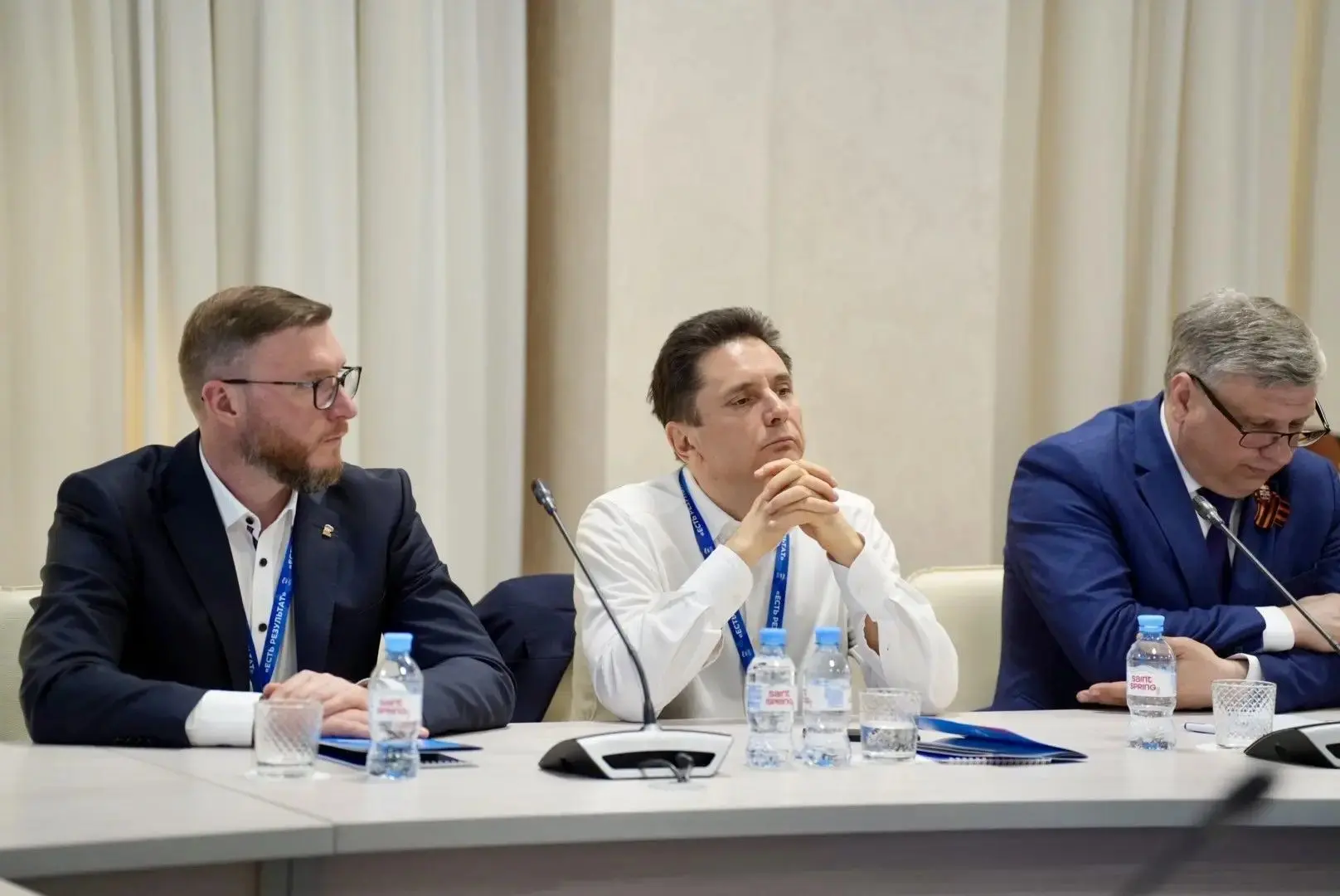 Максим Грищенко: «Чтобы село жило, нужны не только дороги и газ, но и человек в белом халате»  На ок