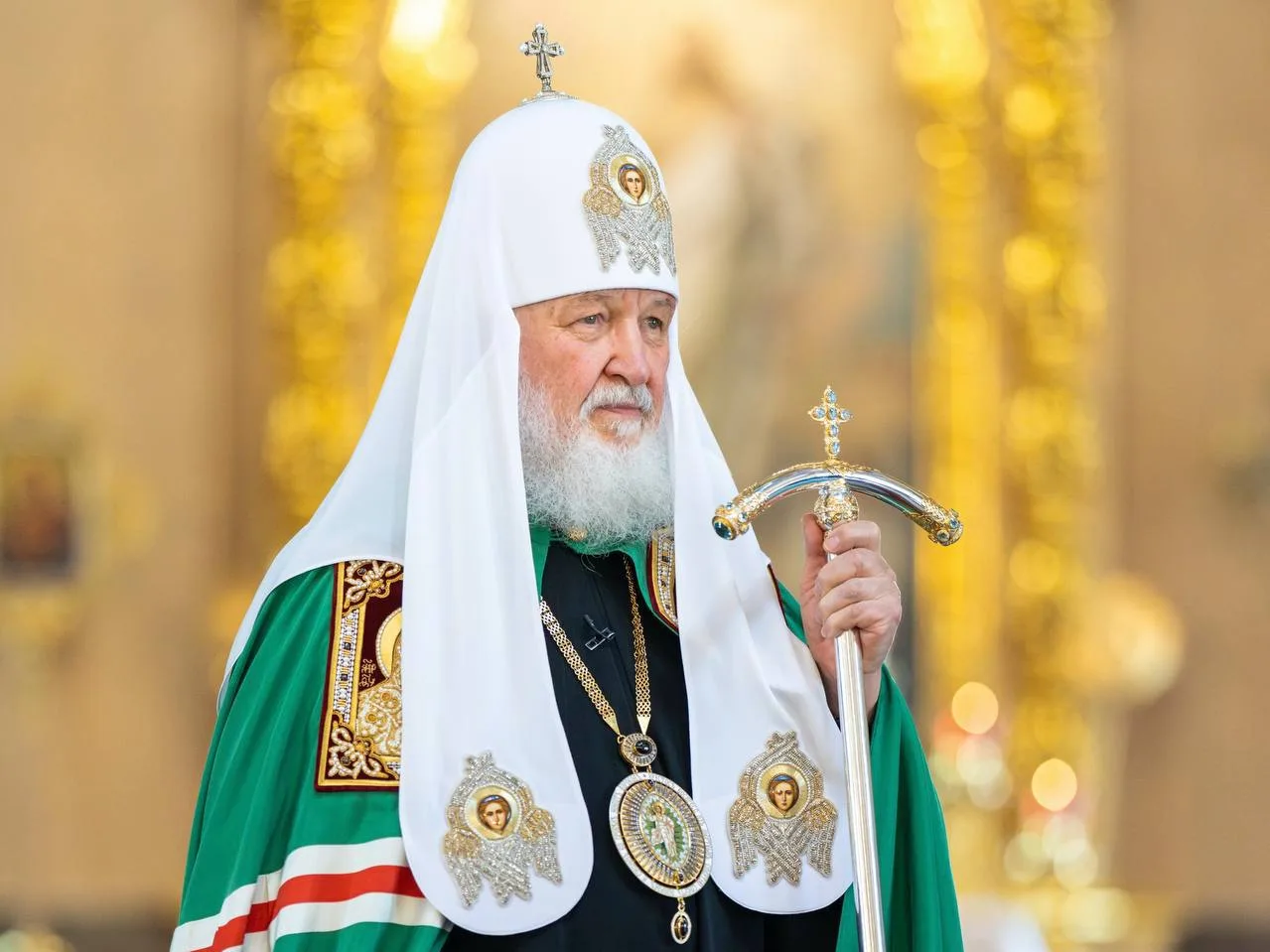 Патриарх Кирилл призвал мужей отговаривать жен от абортов