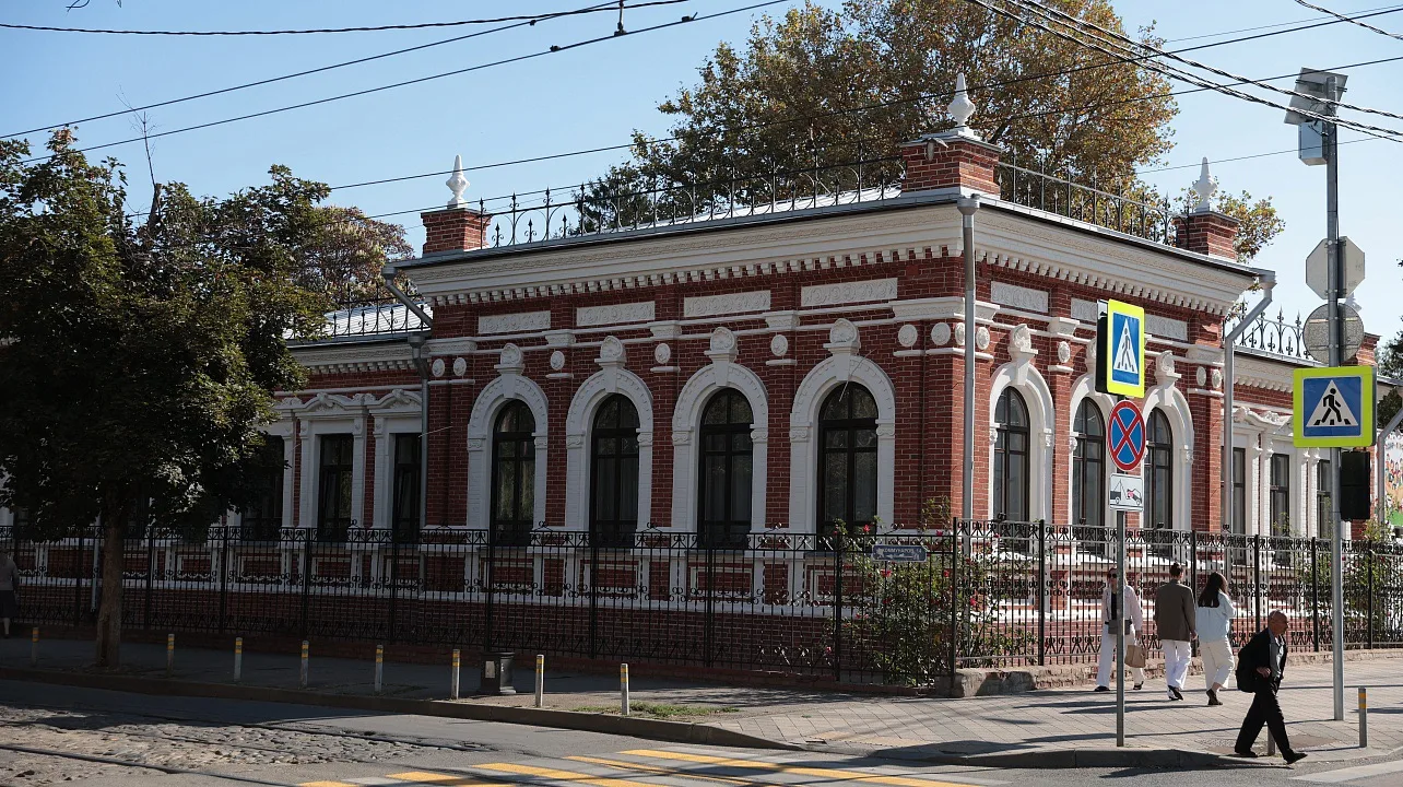 В Краснодаре завершили капитальный ремонт объекта культурного наследия регионального зн...