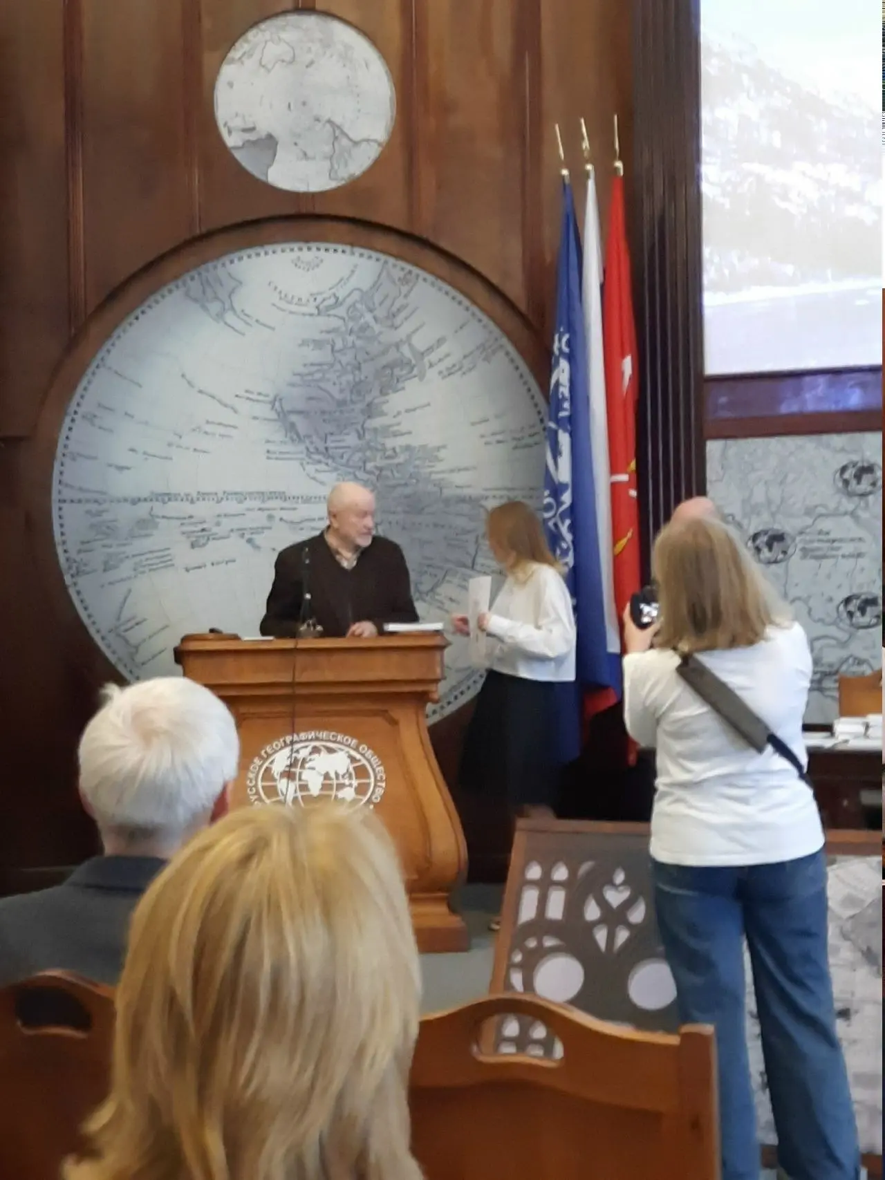 12 мая в 16.00 в рамках совместного мероприятия Лектория имени Ю. М. Шокальского и Полярной комиссии