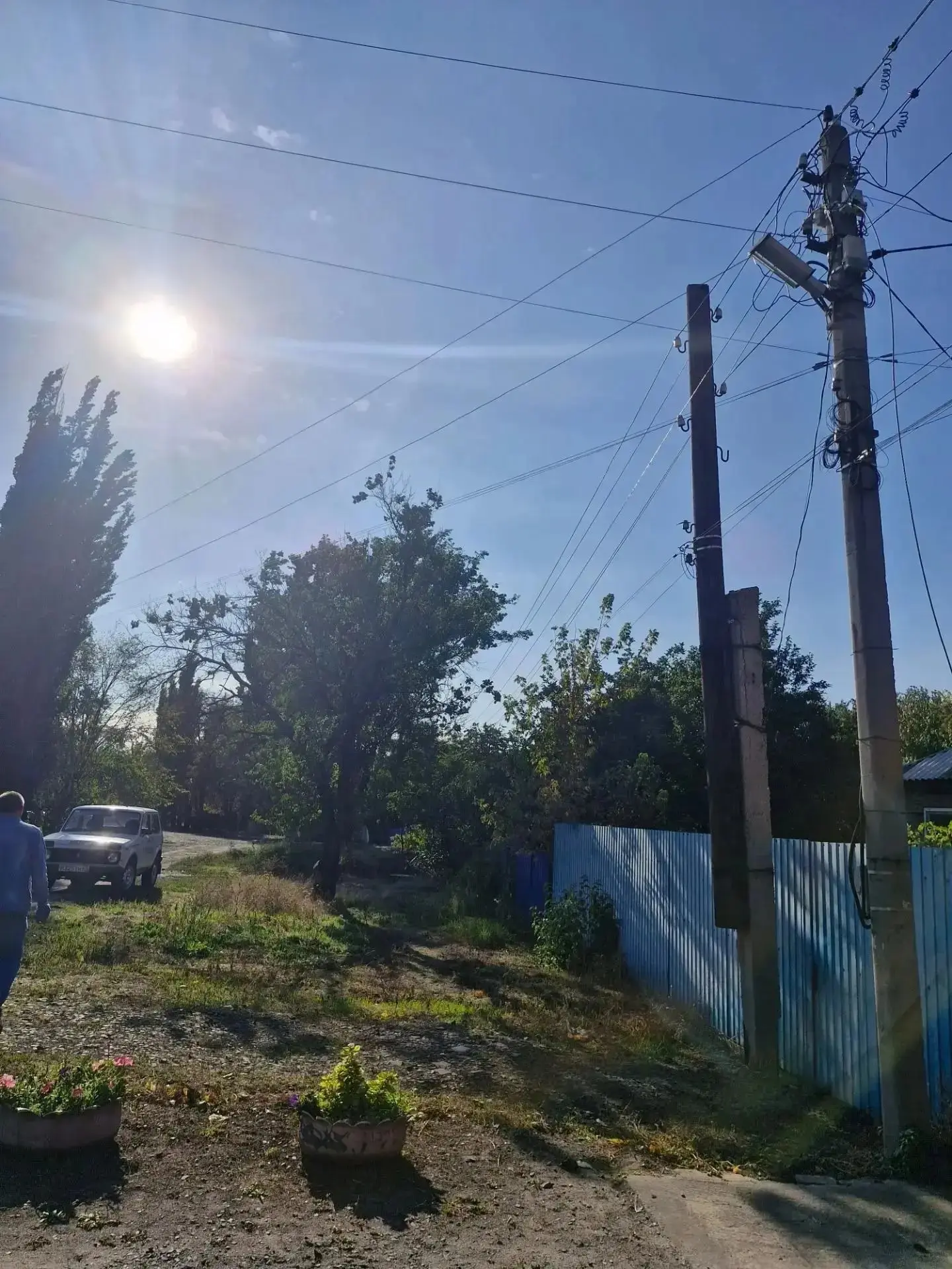 Наша подписчица сообщает, что в Новосёловке у десятка людей погорела бытовая техника по...