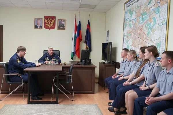 В УФСИН по Тюменской области прошла встреча начальника с выпускниками ведомственных обр...