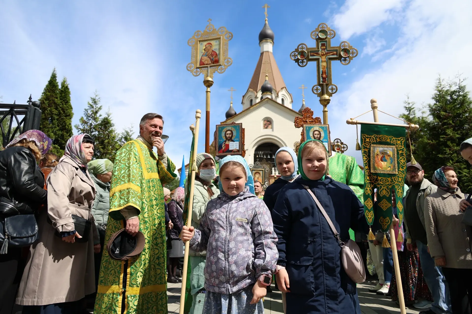 Фотокарточки с сегодняшнего крестного хода по паломническому маршруту «Дорога в Лавру» ...