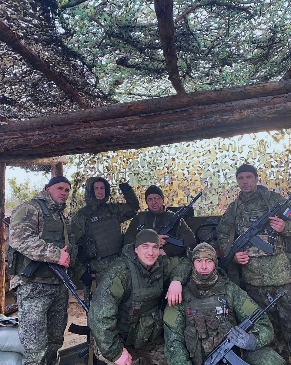 Стабильный состав, проверенные люди, надёжная точка ✊🇷🇺