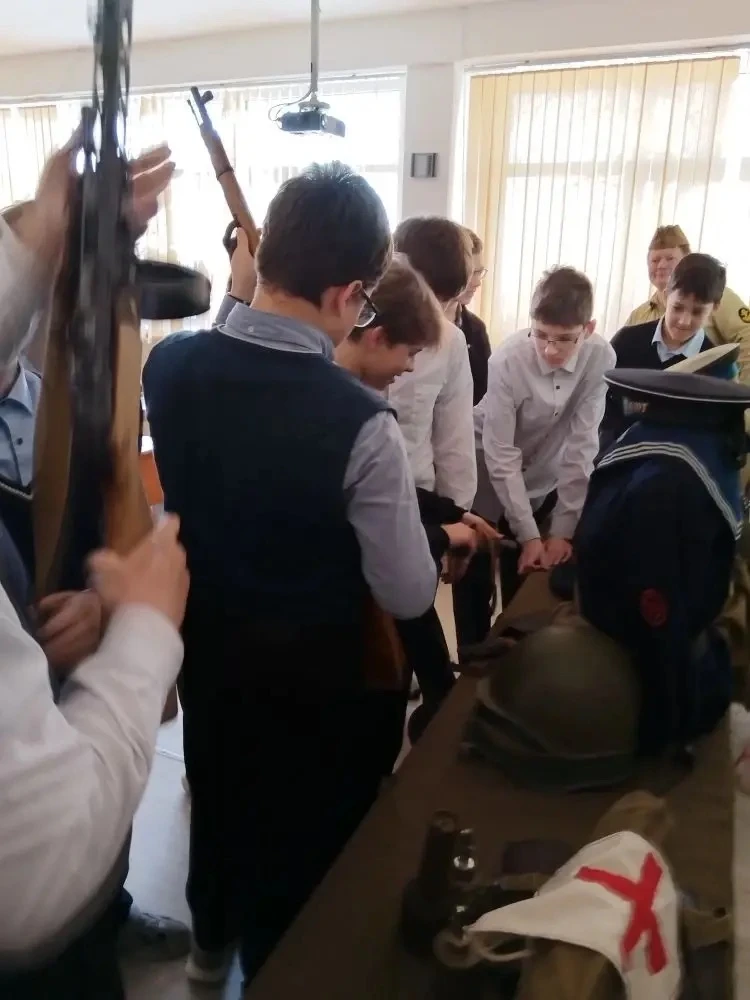 ❗️Сегодня в #МОУгимназии9 состоялось замечательное событие – к нам в гости приехал музей "Старая Сар