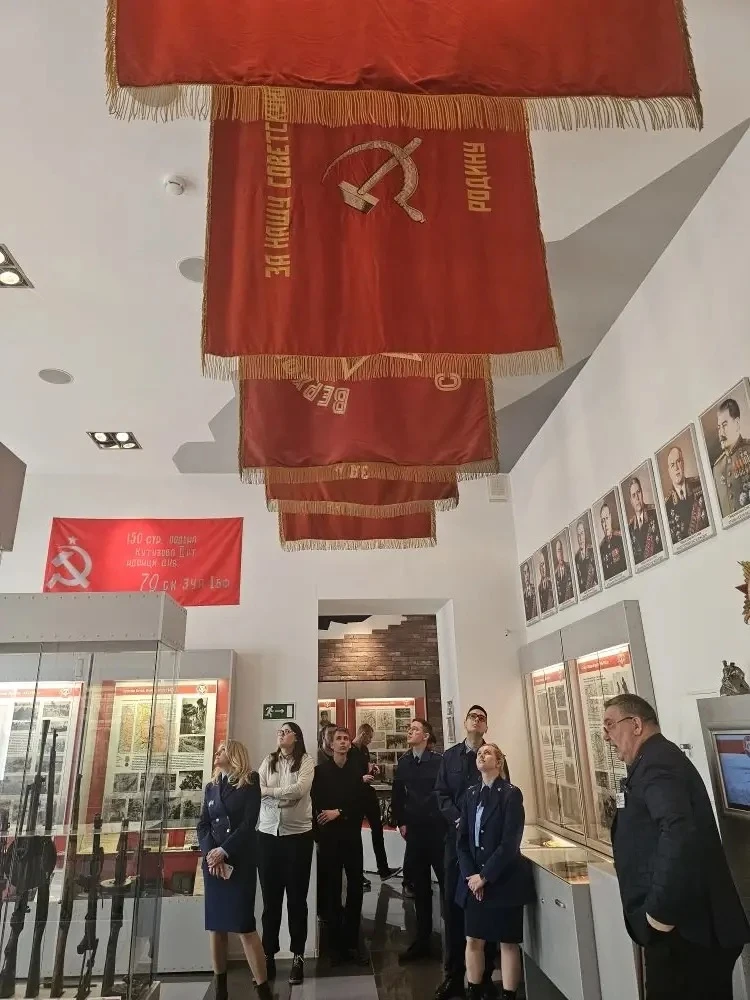 📍В рамках государственно-патриотического воспитания, сотрудники уголовно-судебного управления прокур