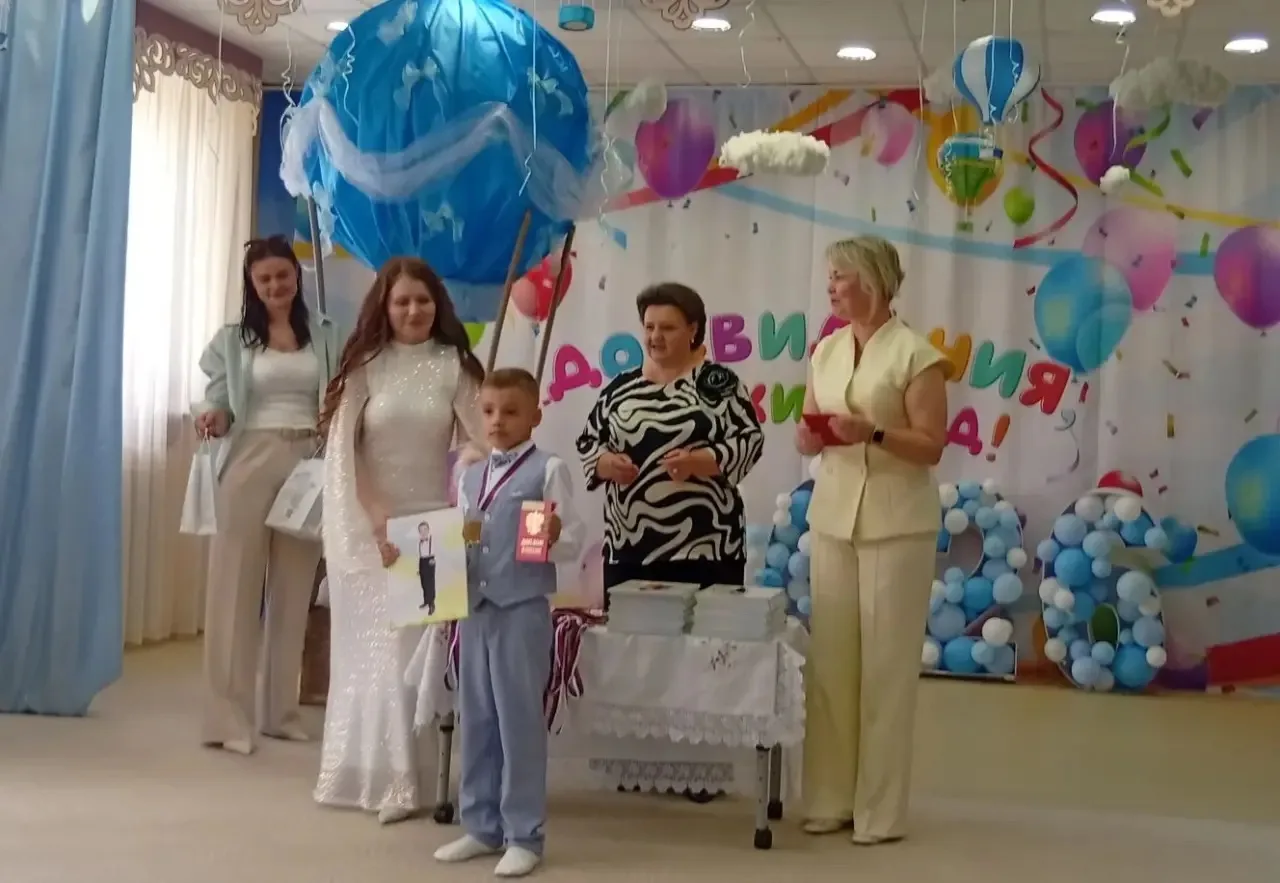 Выпускной бал в детском саду – это особенный, волшебный праздник. Незаметно пролетели годы дошкольно