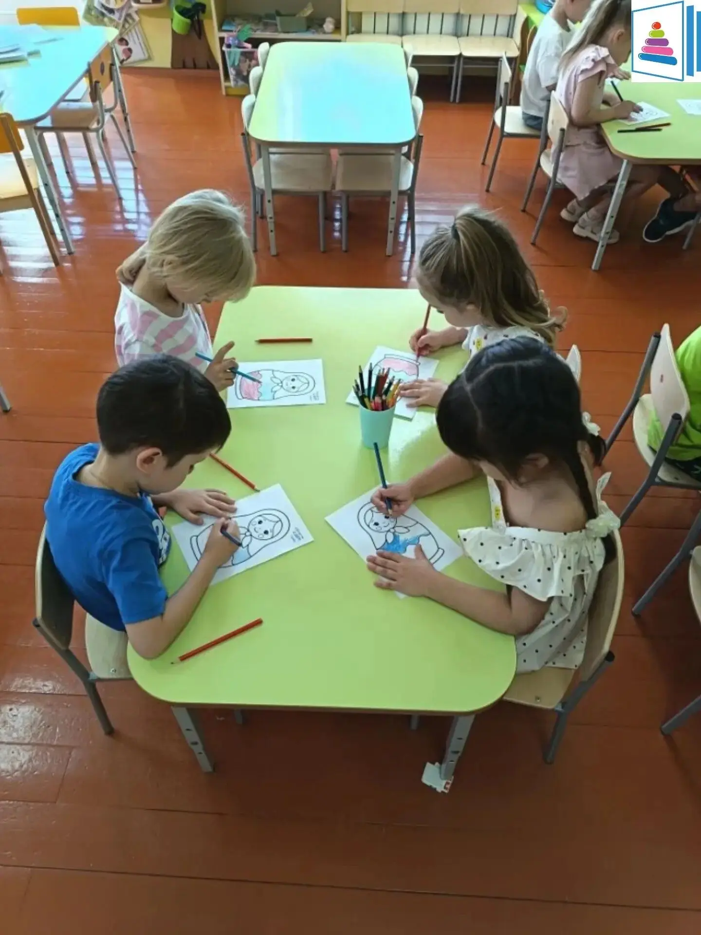 👧🧒 Творчество, которое не знает выходных: «Неваляшки» поздравляют Россию
Наши замечательные ребята