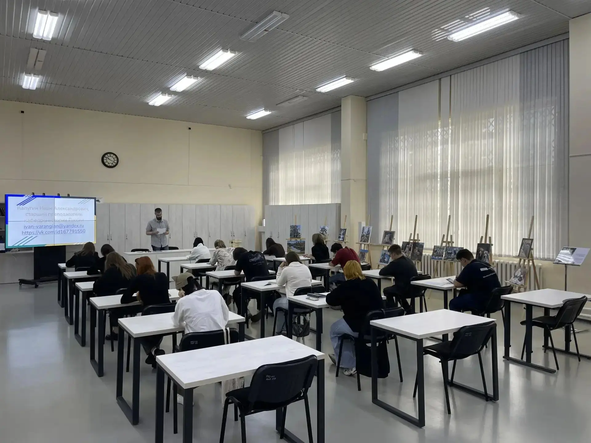 🌟Ежегодно в августе Центральный государственный архив Удмуртской Республики открывает ...