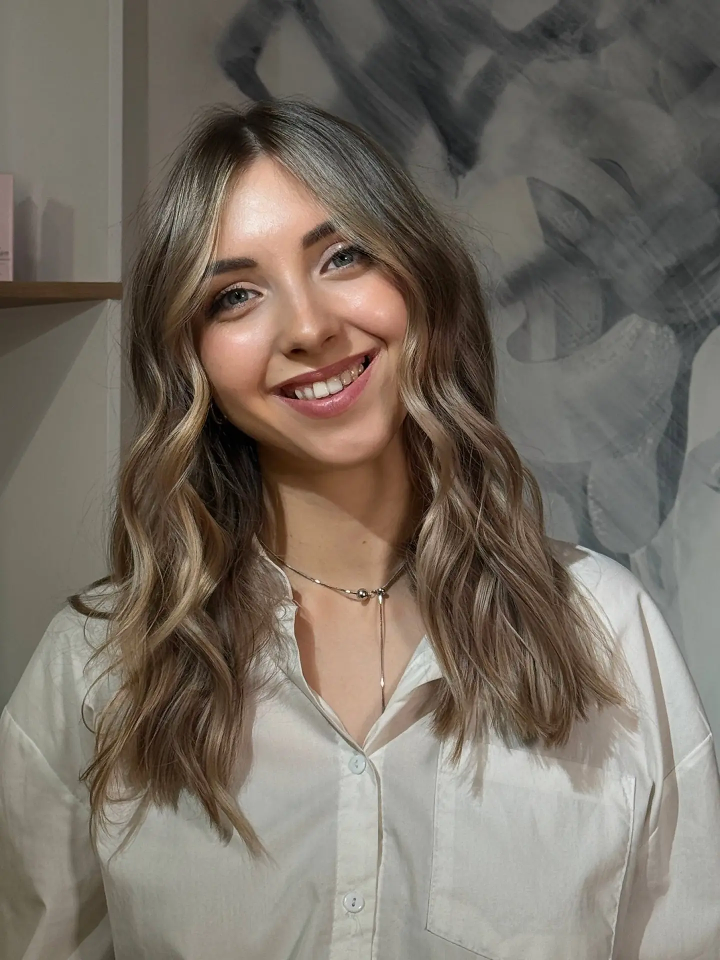 Сложное окрашивание от ведущего стилиста Алины Андреевой 😍
Как вам?