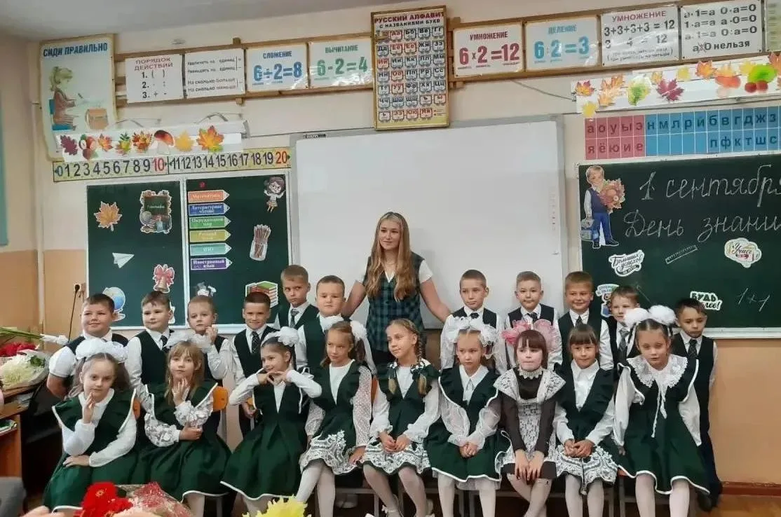Первое сентября в нашей школе — это всегда немного волшебство. Волнение первоклассников...