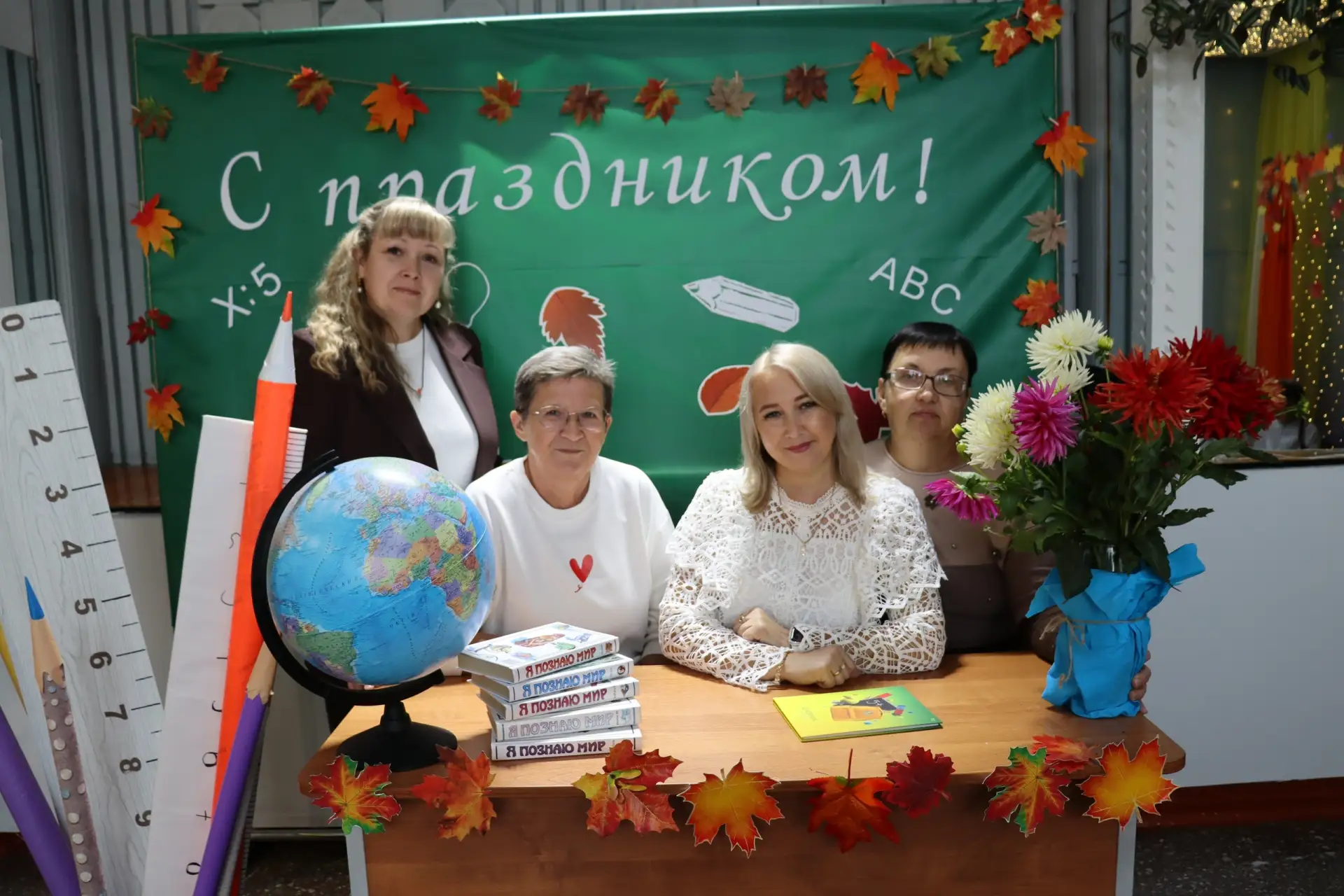 💐Сегодня в Советском РДК состоялось торжественное мероприятие👍, приуроченное сразу к ...