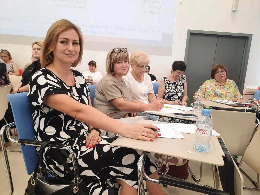 10 июня заместитель директора по УВР Агафонова Ю.Н. приняла участие в очном обучающем тренинге по ра