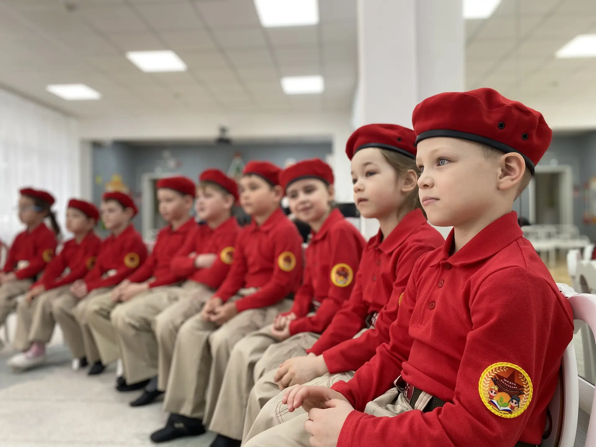 🇷🇺Первые для первых!   ⚪️2 апреля Первые 5.2 полицейского класса (классный руководитель А.А. Ткаля) 