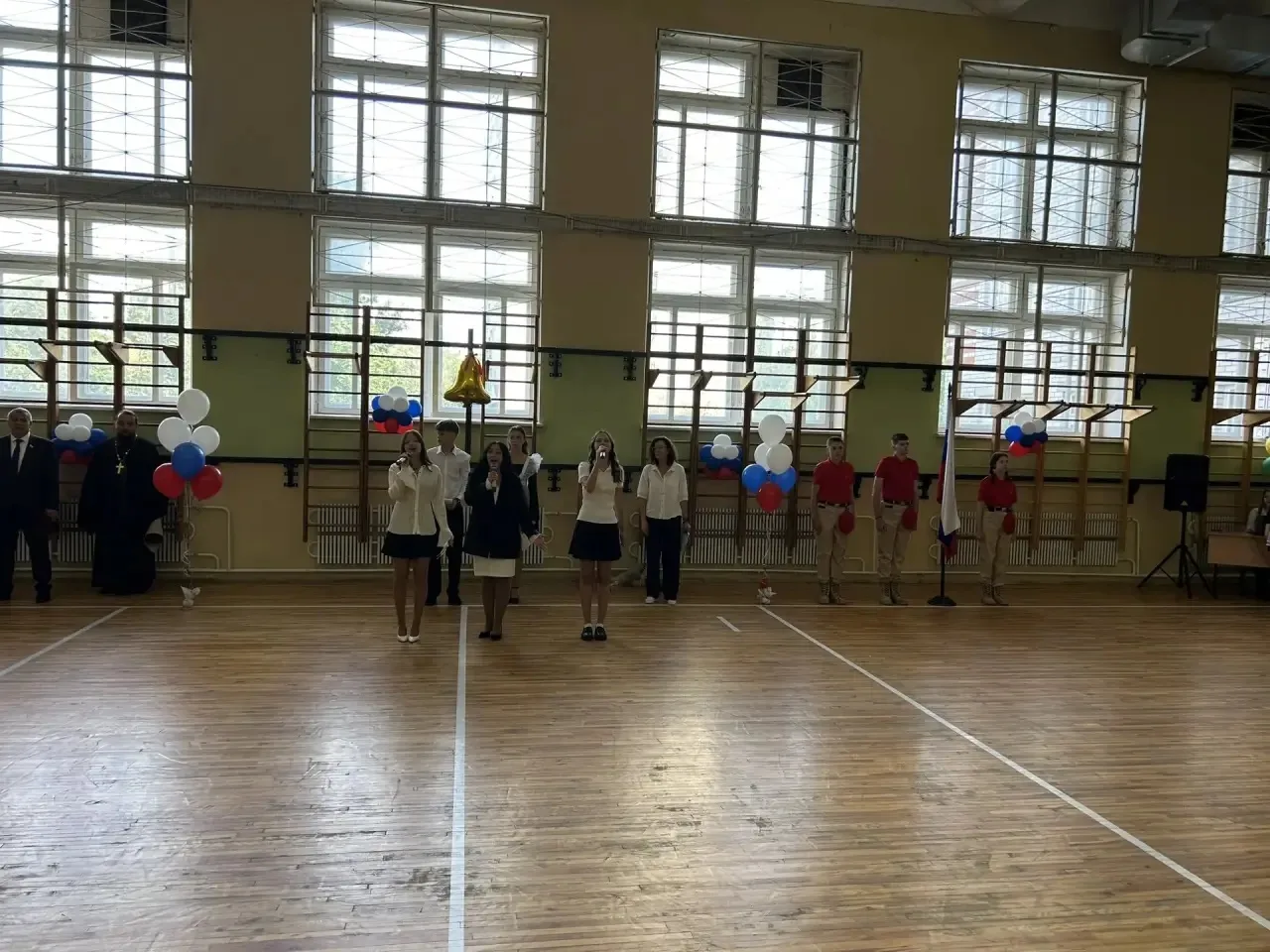 🛎️ Первый звонок в нашей школе! 🎉