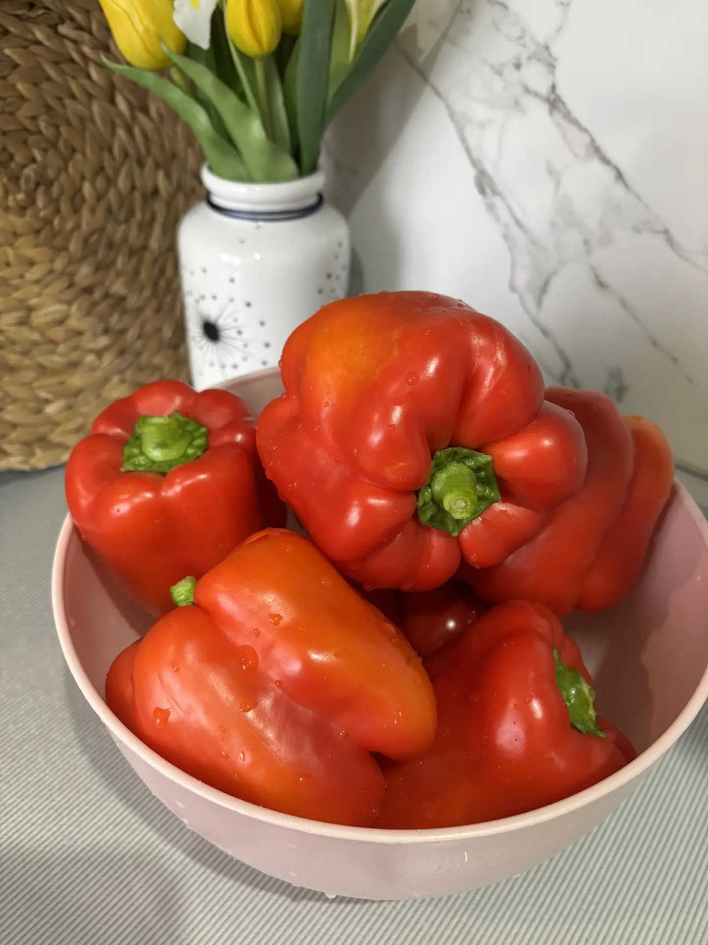 Тутырылган борычлар куеп җибәрдек.🌶🌶🌶 Икәүләп пешерәбез монысын, Радик фарш әзерләп ...